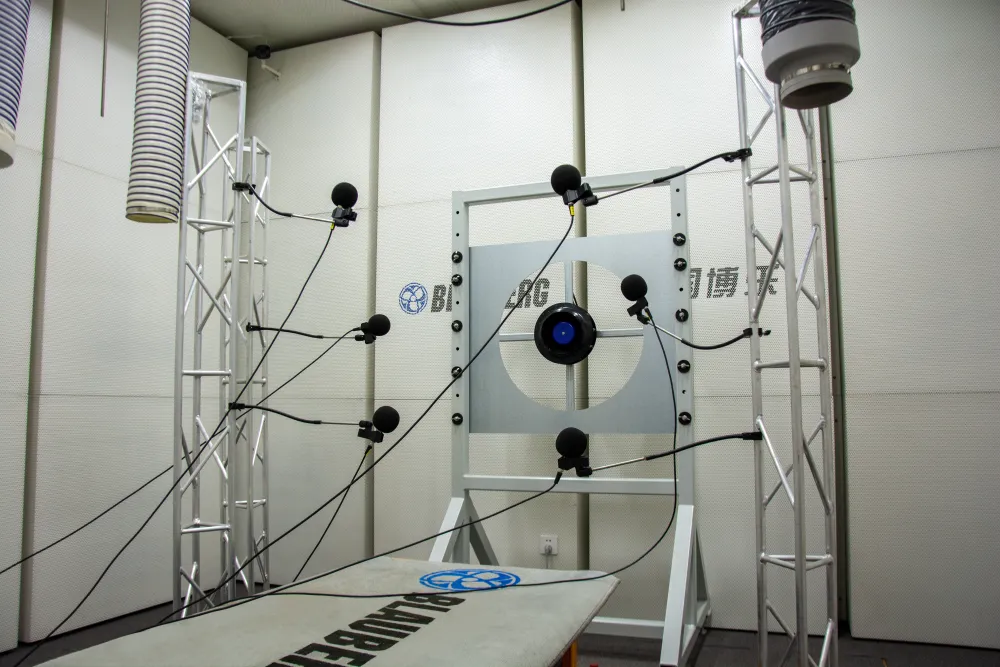 Blauberg noise-testing equipment and fan