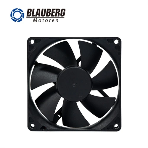 How to adjust the direction of the airflow of a compact cooling fan?